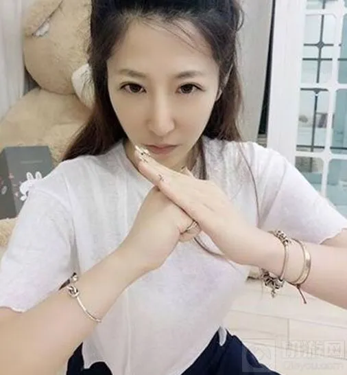 炉石传说球王贝拉脏牧卡组全面解析