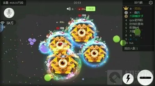 《球球大作战》如何快速拐弯分身给队友核心技巧