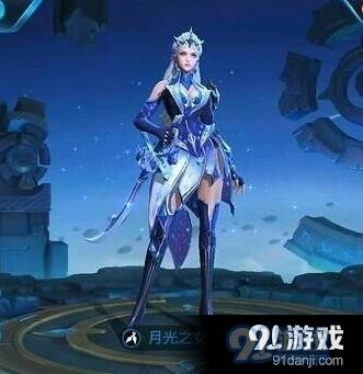 王者荣耀新版露娜出装